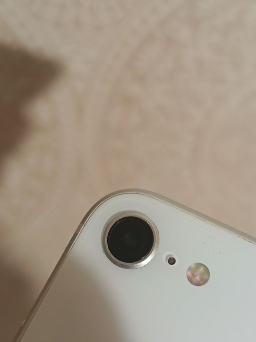 iPhone SE 2020 128 gb Разборка