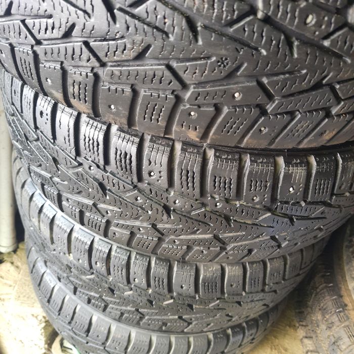 Nokian 175 70 r13