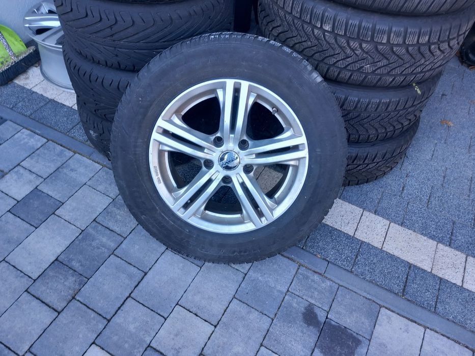 Alufelgi z oponami zimowymi vw t5 T6