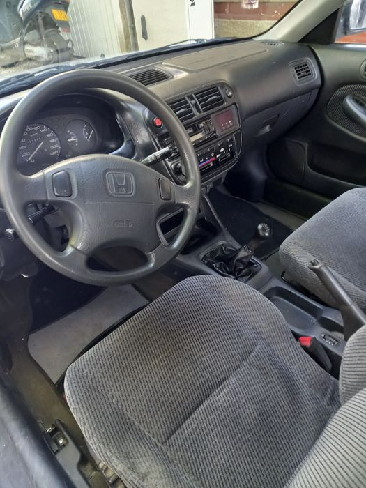 Honda civic usado em bom estado