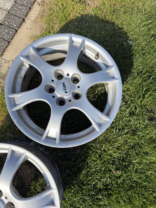Felgi RIAL 16 R 5x112