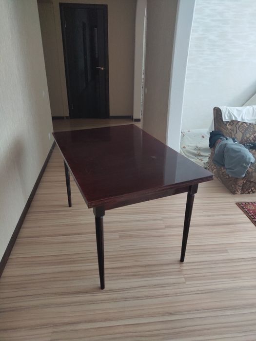 Стол Полированный, Румыния "Оникс", 120 (200) / 80 см.