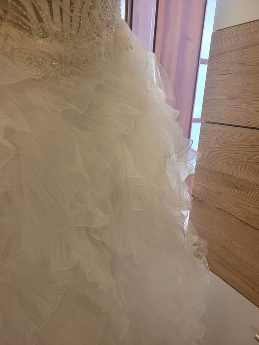 Suknia ślubna /r.36