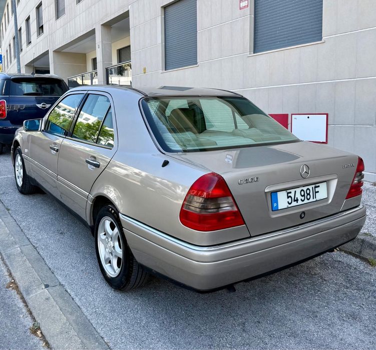 Mercedes-Benz C200 D Elegance