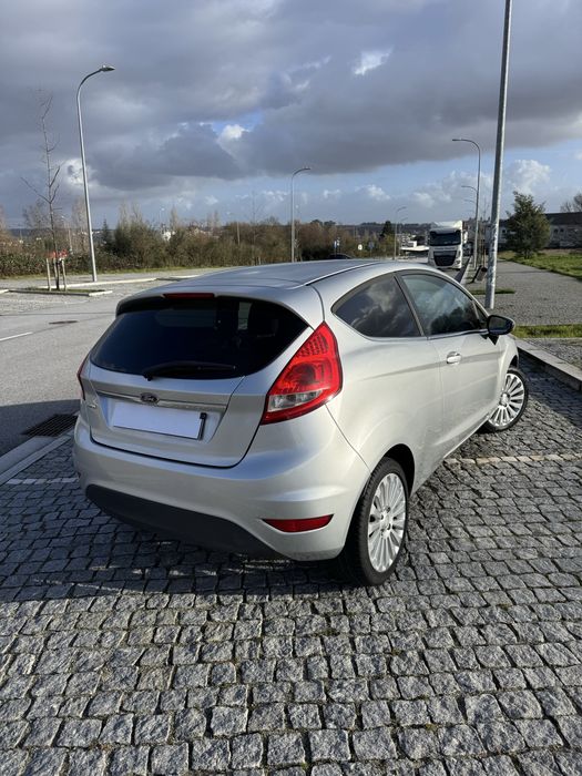 Ford Fiesta TDCI 146.000km   Como Novo