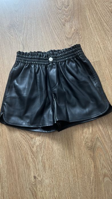 Шорты на девочку эко кожа Mango