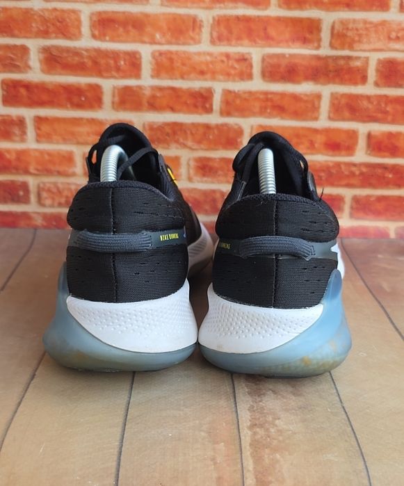 Кросівки NIKE 42.5/27 см літо