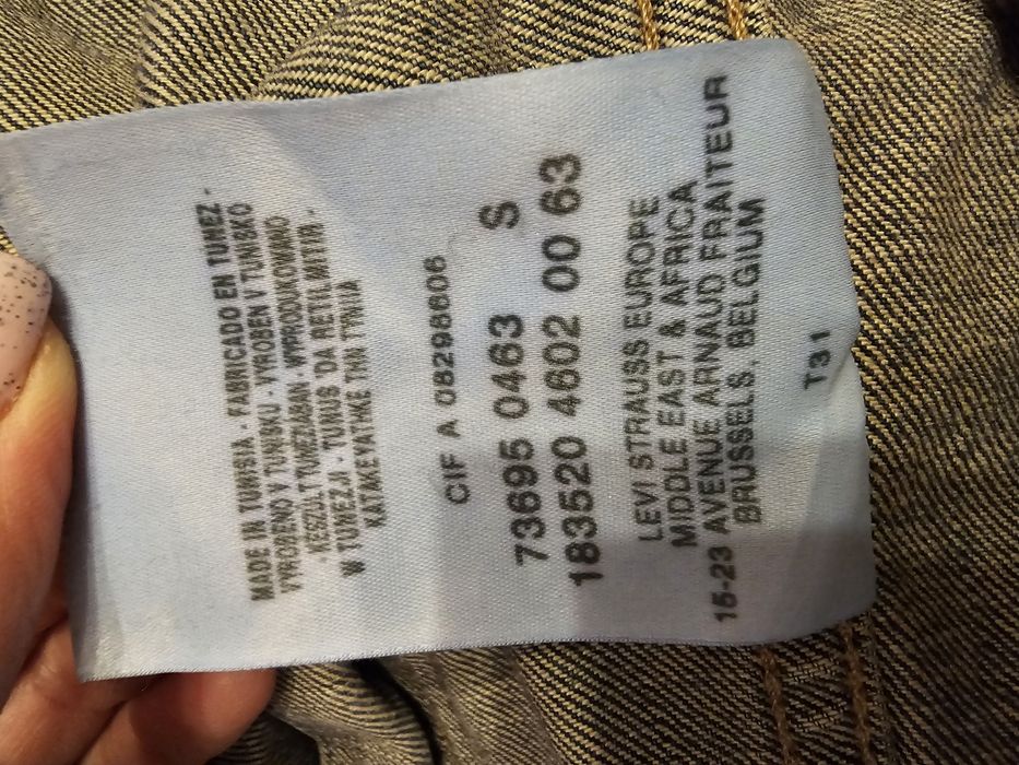 Продам піджак Levis