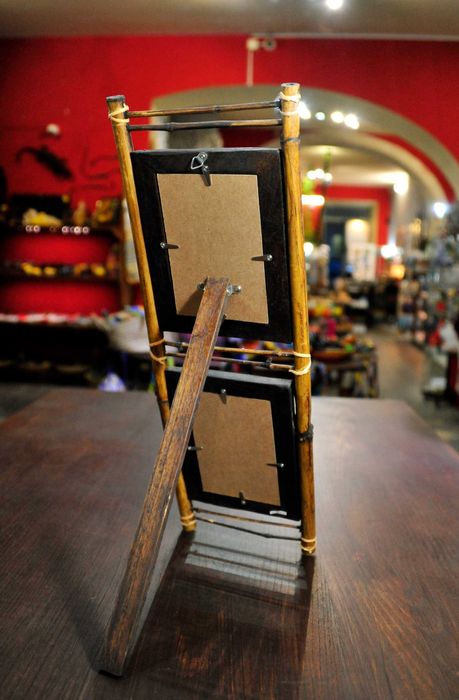 Moldura da Tailândia de teca e bambu