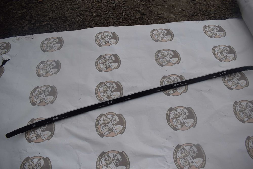 reling dachowy prawy FORD FOCUS MK3 LIFT 15R.chrom