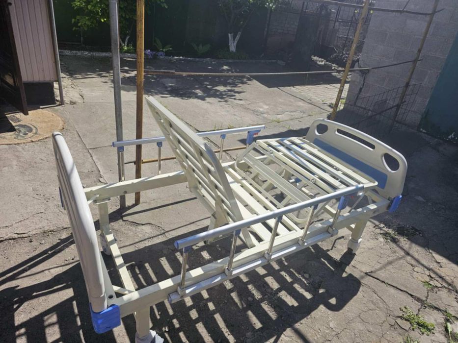 Продам лікарське ліжко.