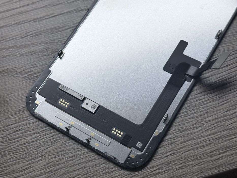 Oryginalny wyświetlacz ekran Apple iPhone 14 Plus demontaż wymiana