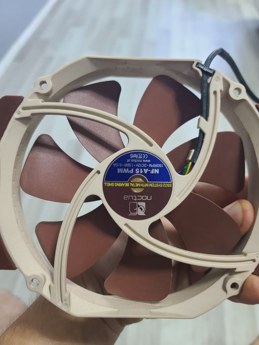 преміальний кулер Noctua NH-U14S
