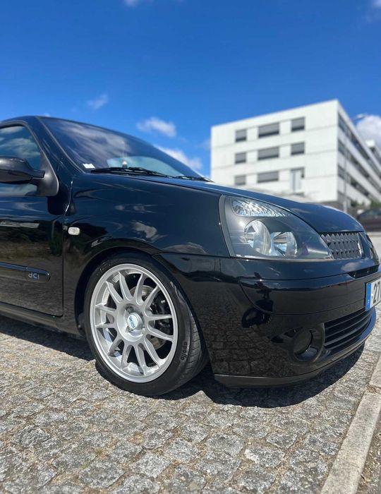 Renault Clio 1.5 — Económico e Fiável — 2004