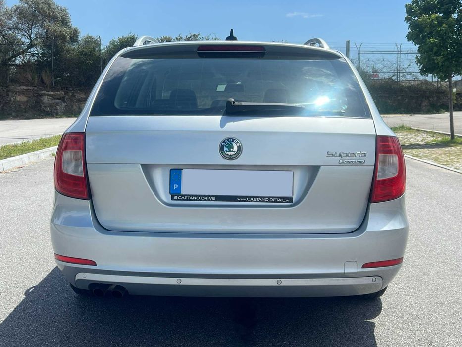 Skoda Superb 1.6 TDI Elegance Nacional