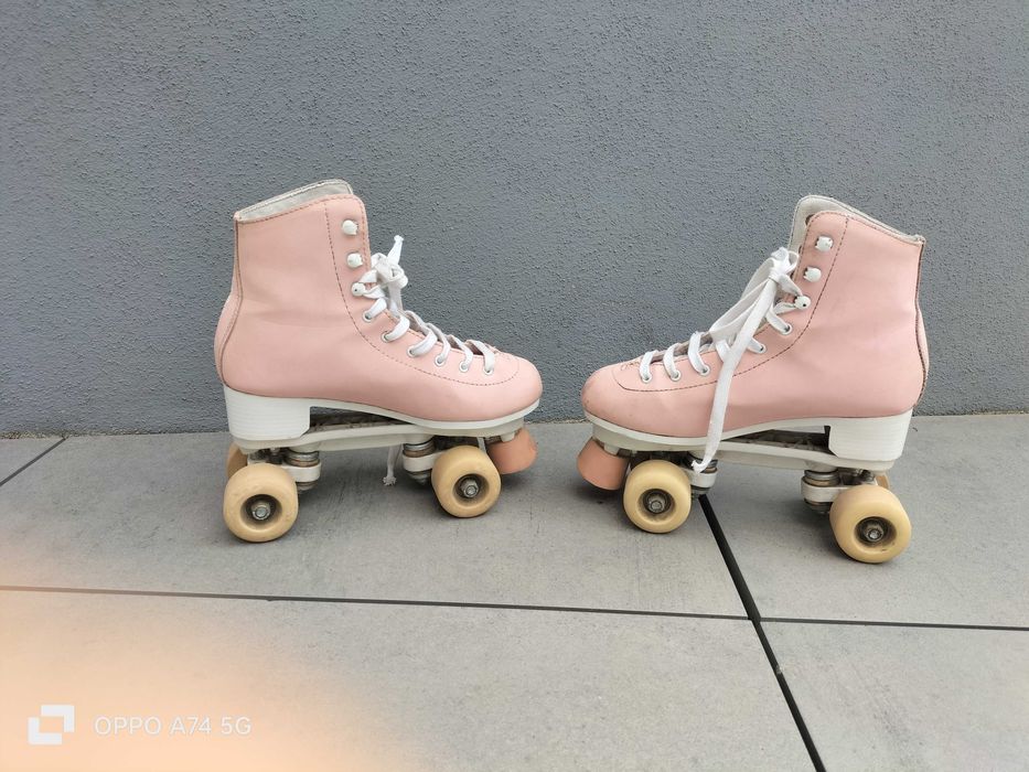 Quad Skates462229117601075201