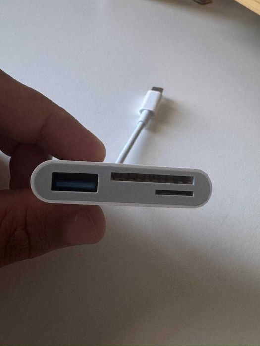 Leitor de Cartões SD / Micro SD USB-C 3 em 1