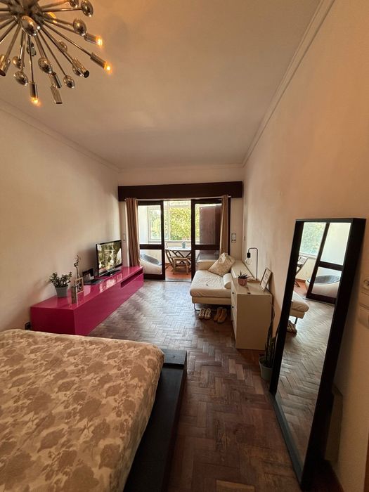 Quarto Plus em São João do Estoril - 1 pessoa ( para visitas mensagem)