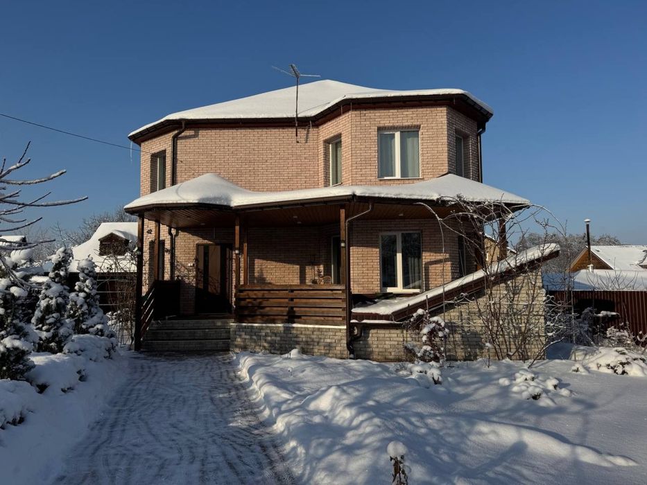 Будинок з банею та газом в Бучі