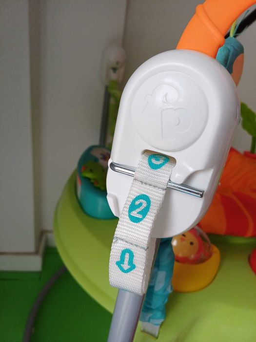 Centro de Atividades / Saltador c/Atividades da Fisher-Price como Novo