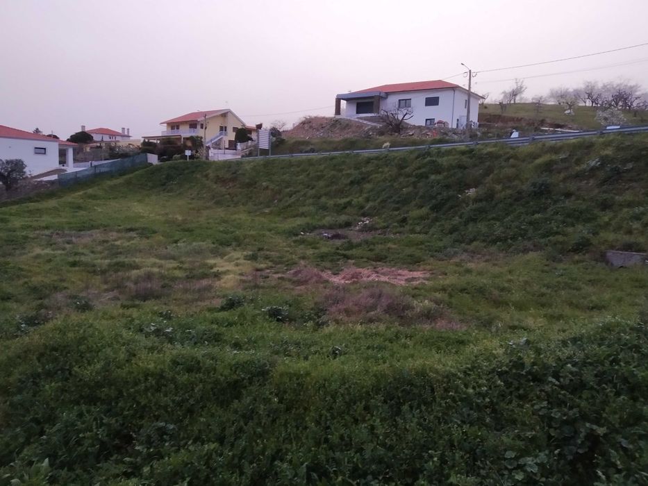 Terreno 1.800m2 para construção.