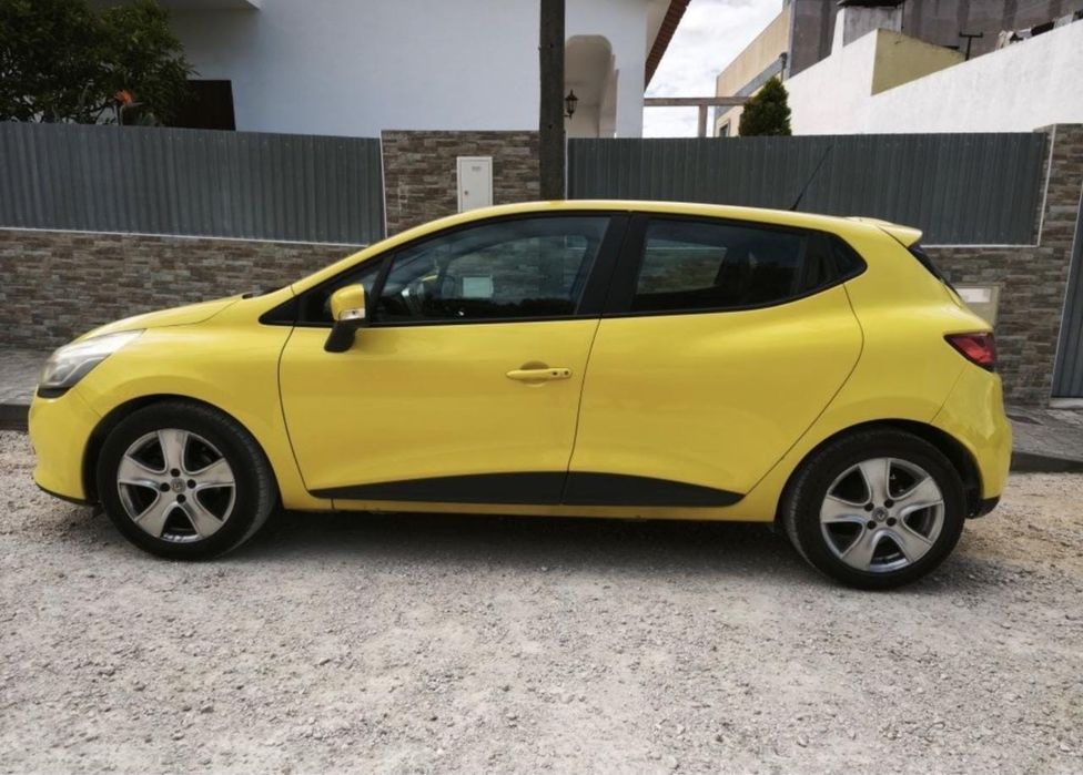 Renault Clio de 2013 ! impecavel e muito economico! — photo 3