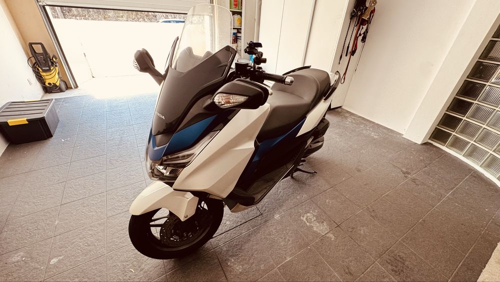 Honda Forza 125 2015