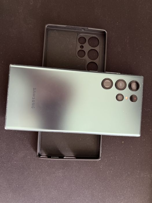 Продам samsung s22 ultra 256 gb
