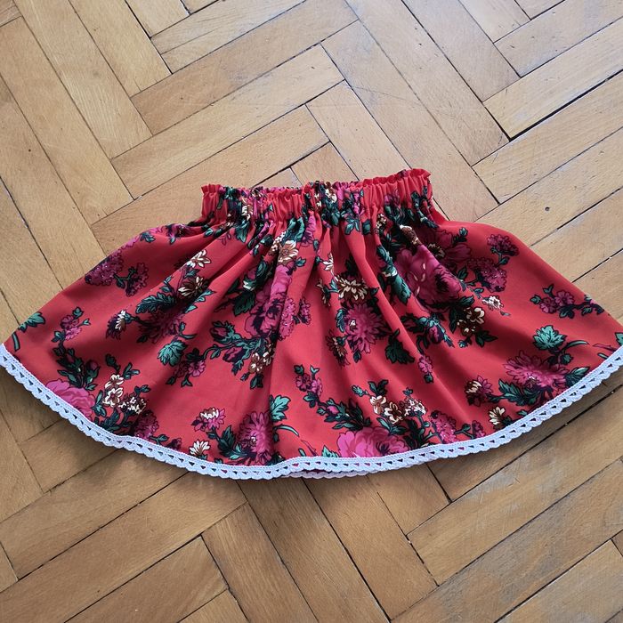 Spódniczka krakowska góralska rozmiar 98 czerwona