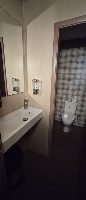 Arrendo café snack bar totalmente equipado no Lumiar - Oportunidade