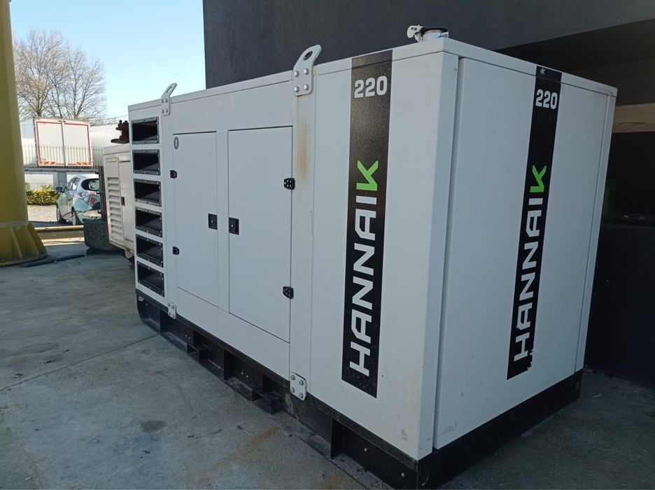 Gerador usado 277kVA de 2022