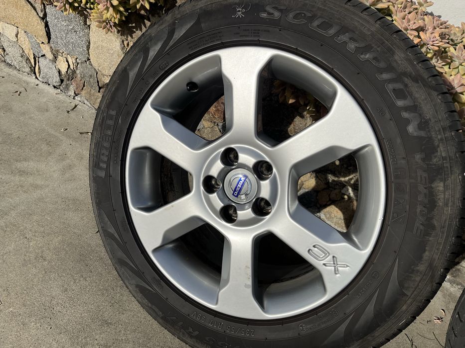 Rodas pneus jantes Volvo XC70 originais