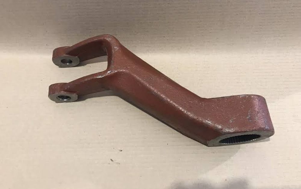 Поперечина тракторів ЮМЗ -6 МТЗ 80