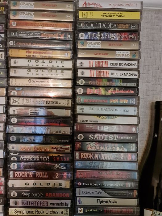 Кассеты ROCK, METAL  moon records