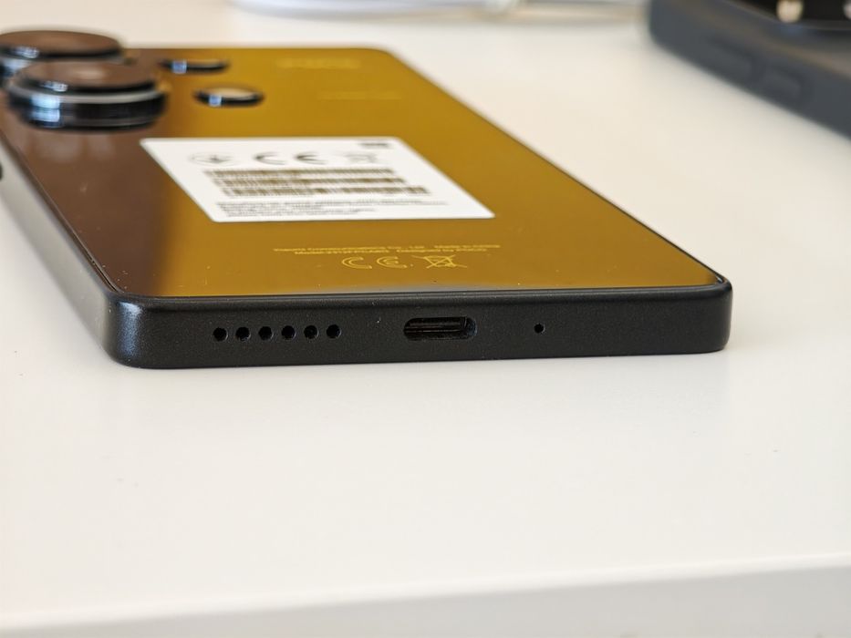 POCO M6 PRO 8/256 jak nowy! Komplet + dodatki