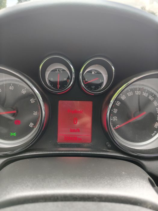 Opel Astra J 1.4 Turbo