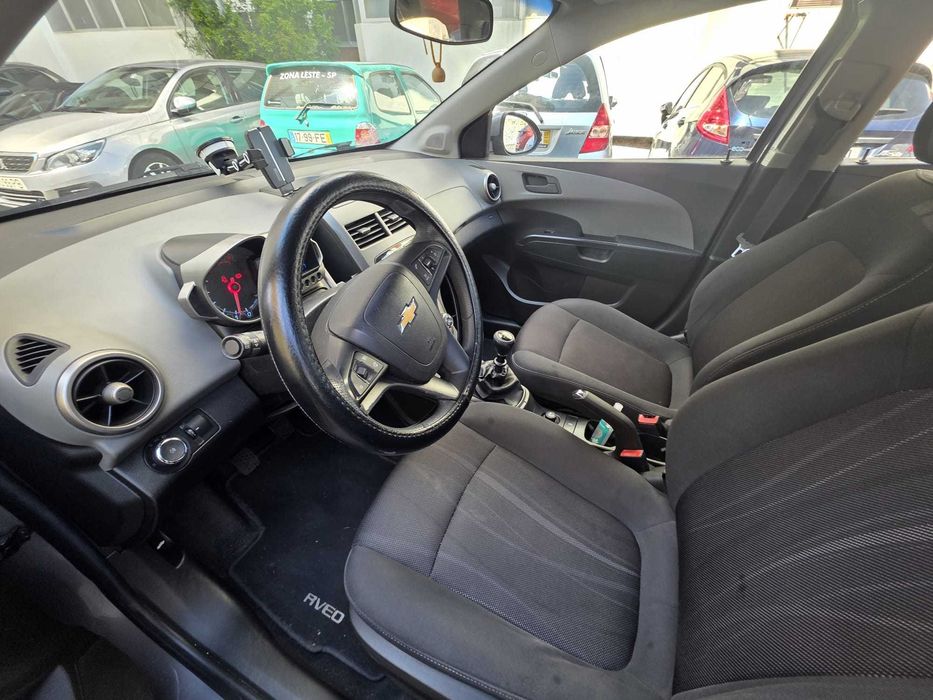 Chevrolet Aveo 1.2 LT Gasolina