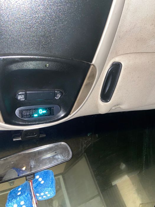 Авто Chrysler 2002 рік