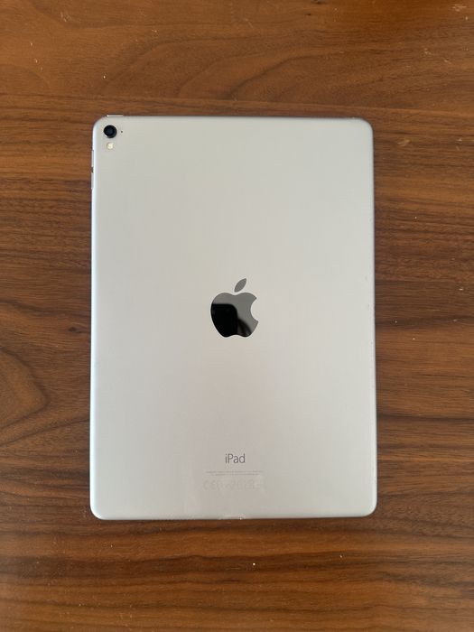 Ipad Pro 9,7 128GB + capa apple