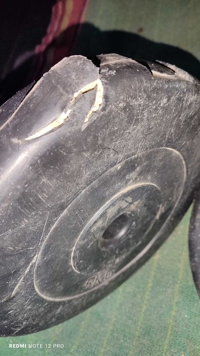 Блины 5 кг к штанге , гантелям .пара блинов. Блини до штанги, гантелів