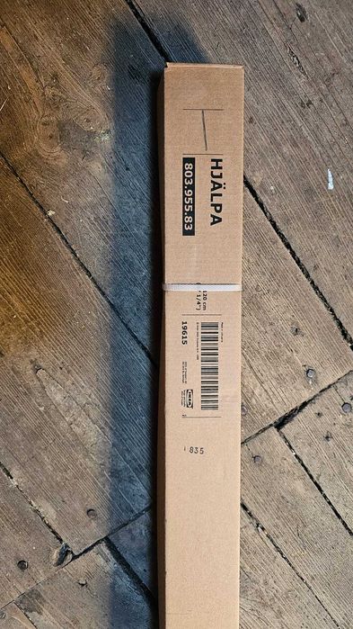 Drzwi i prodawnica ikea