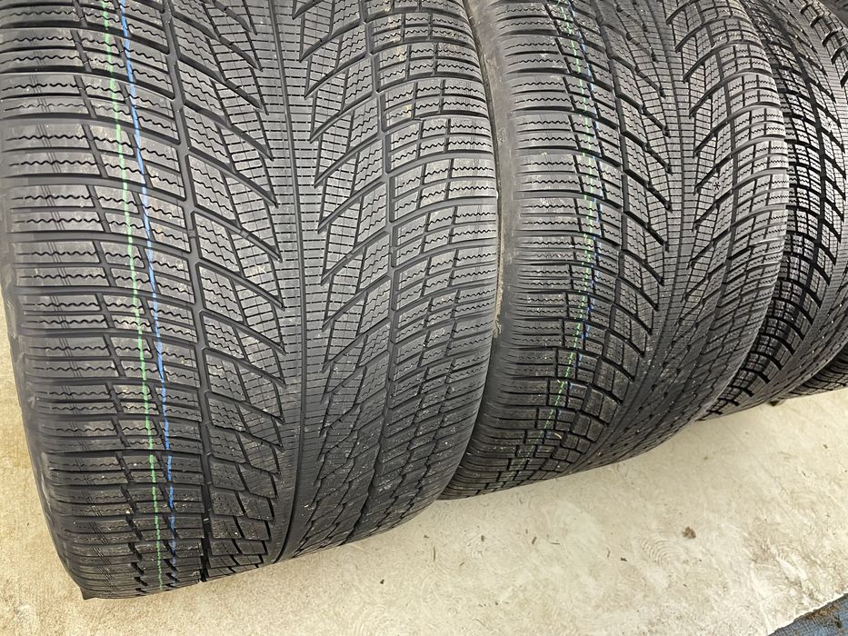 245/35R20 95V 305/30R21 104V Goodyear UltraGrip Performance 3 NA2 NOWE