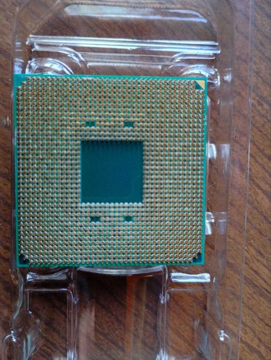 Материнська плата ASUS A320M-K + процесор AMD Ryzen 5 (D1600BBAEBOX)