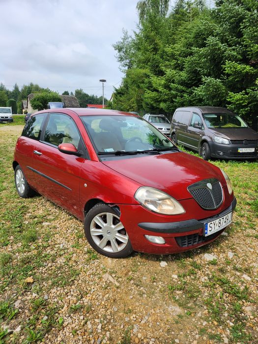 Sprzedam Lancią Ypsilon 1.3disel automat