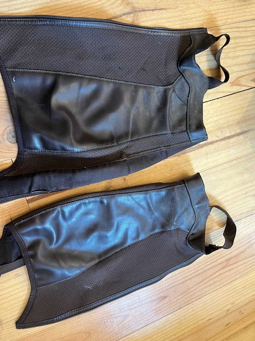 Polainas equitação de couro e tiras laterais elásticas Daslö