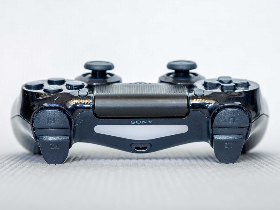 Kontroler Sony DualSchock 4 - 500 Million Limited Edition