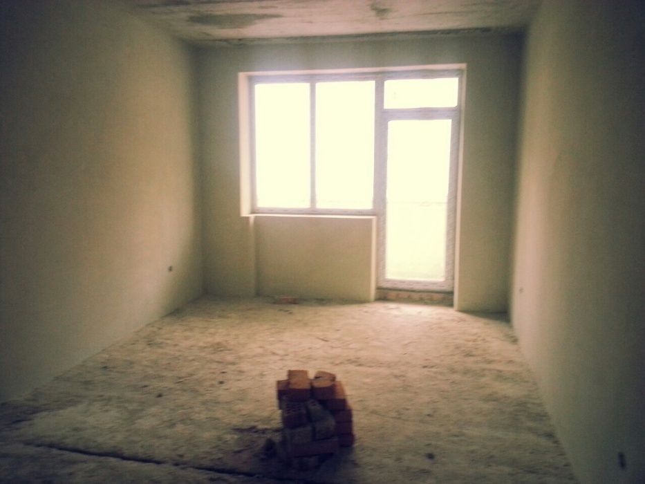 від Власника- без комісії-Стіни в 2 цегли-є право власності