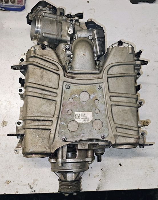 Kompresor 3.0 tfsi S4 A6 A7 czujnik kolektor  doladowania przepustnica