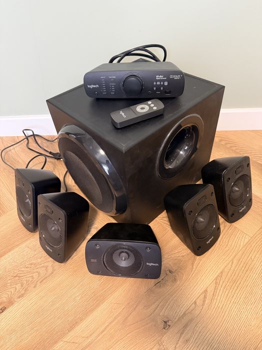 Zestaw głośników Logitech Z906