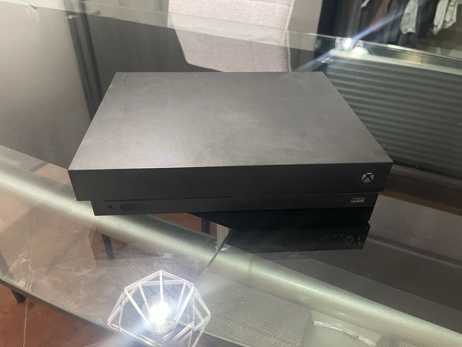Vendo Xbox one X
